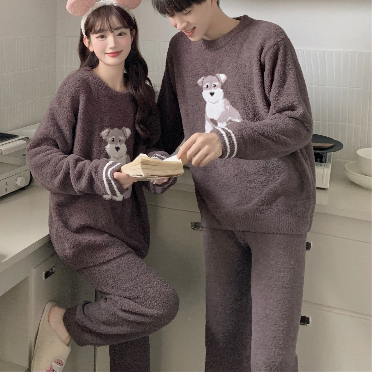 Couple Gp Japonais Mignon chien Parent-enfant Soft Home Porter pantalons à manches longues Ensemble de pyjamas