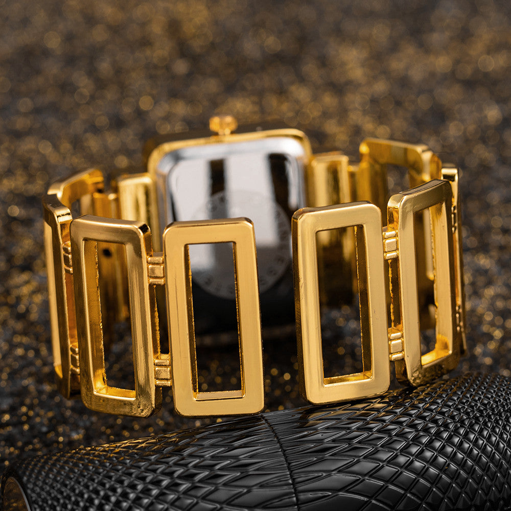 Montre mode or et argent pour femmes