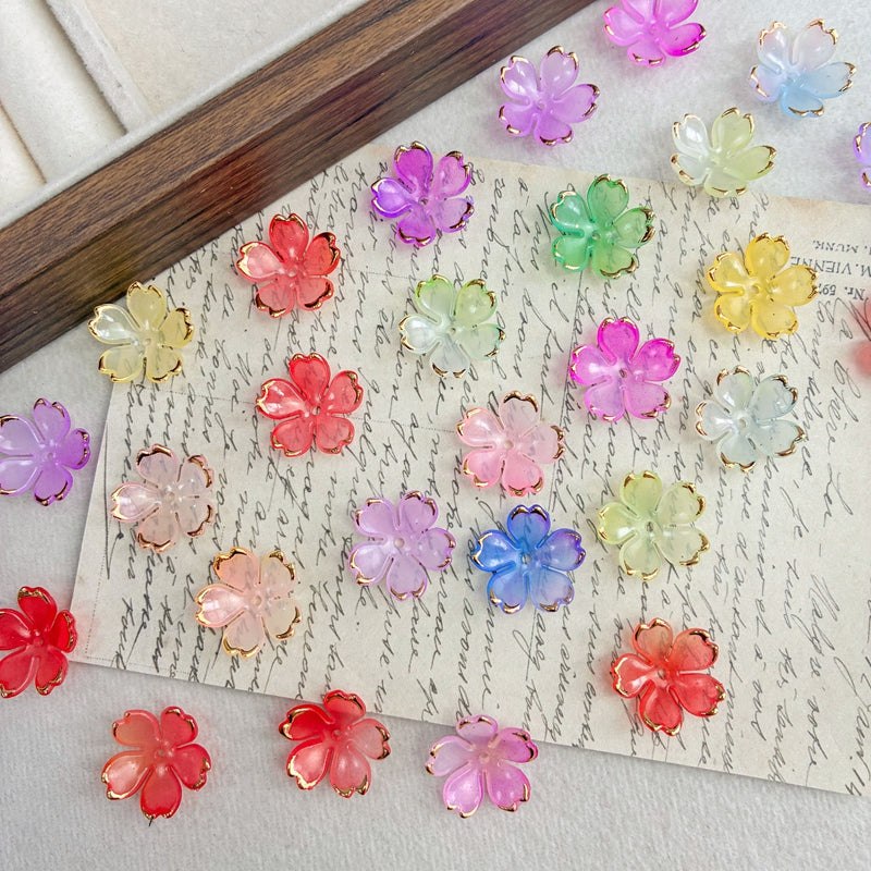 Perles de fleur de cerise en acrylique 5-Petal en forme d'or à deux tons