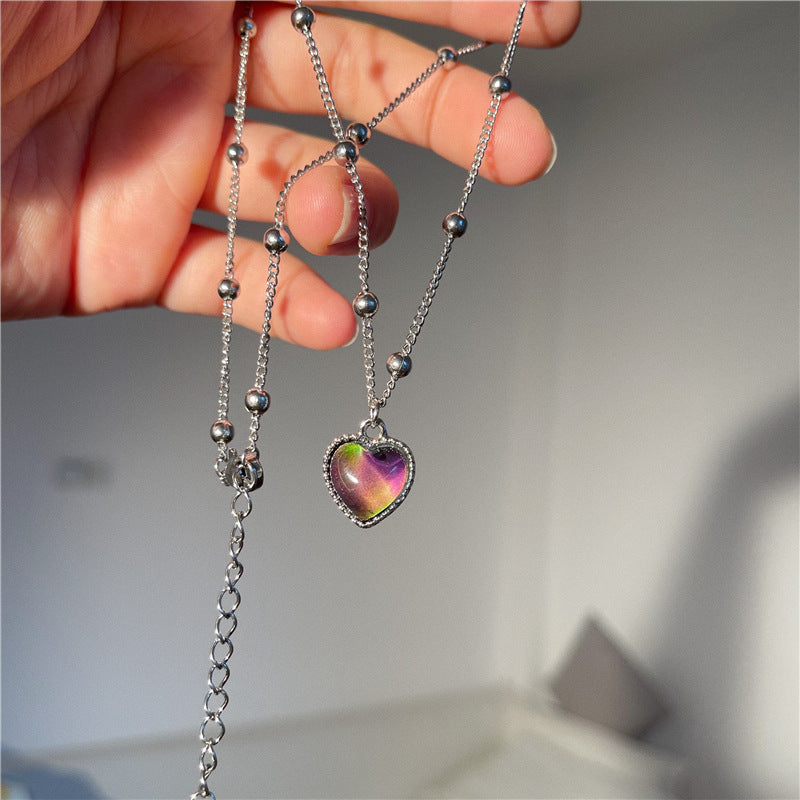 Collier en acier au titane thermochromique en forme de cœur pour femmes