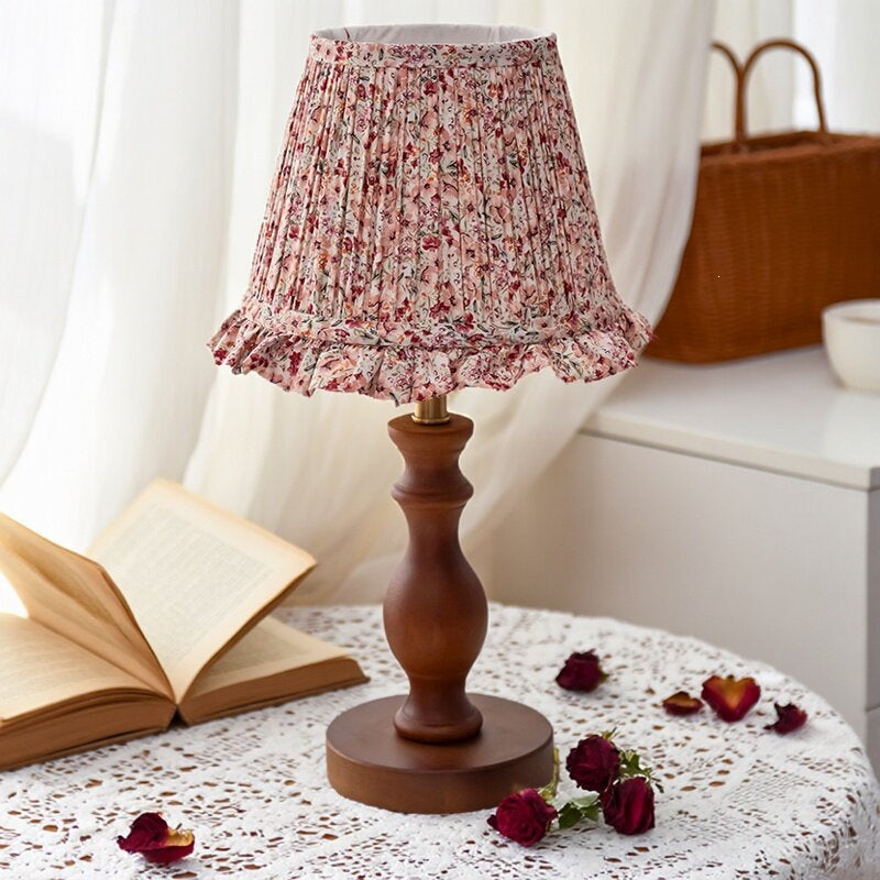 Lampe de table décorative en tissu floral