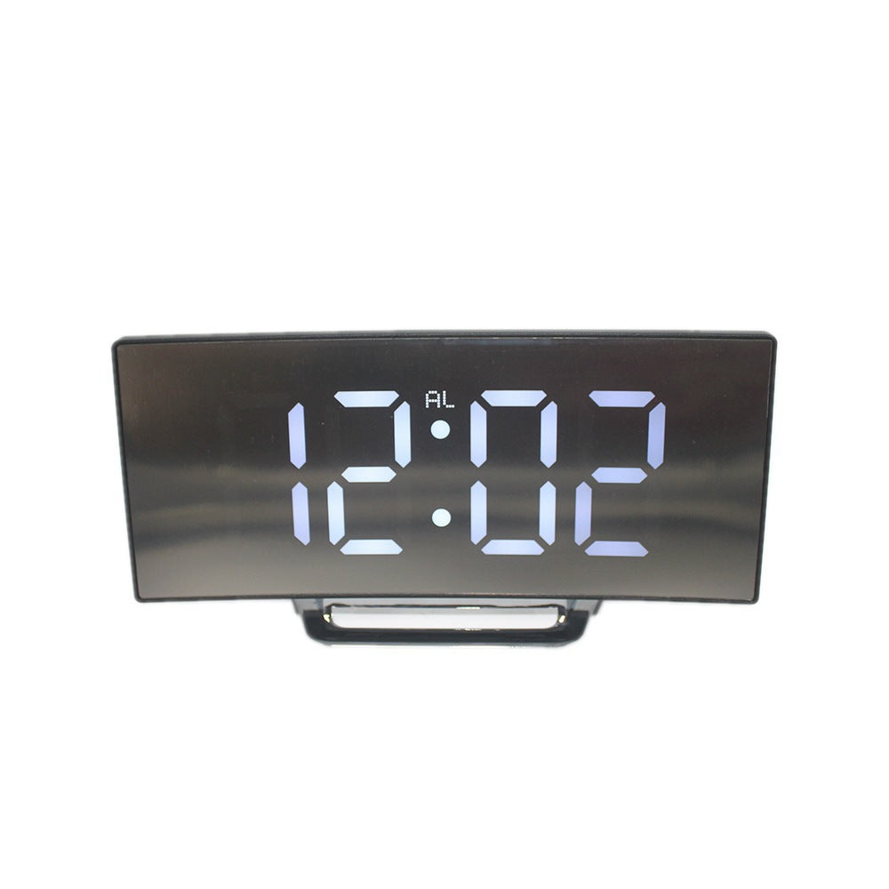 Horloge électronique courbe créative
