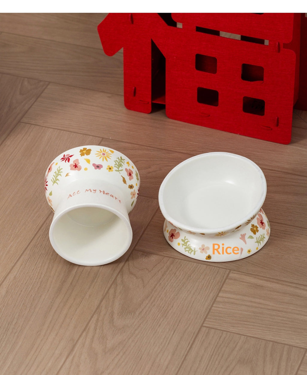 Lacy Ceramic Fu Pet Bowl