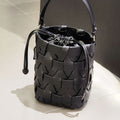 Un sac croisé polyvalent et occasionnel