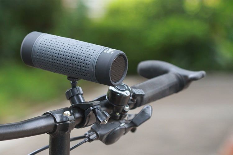 Mini vélo en plein air Bluetooth haut-parleur carte Radio lampe de poche Stereo mains libre Appel Loudspe