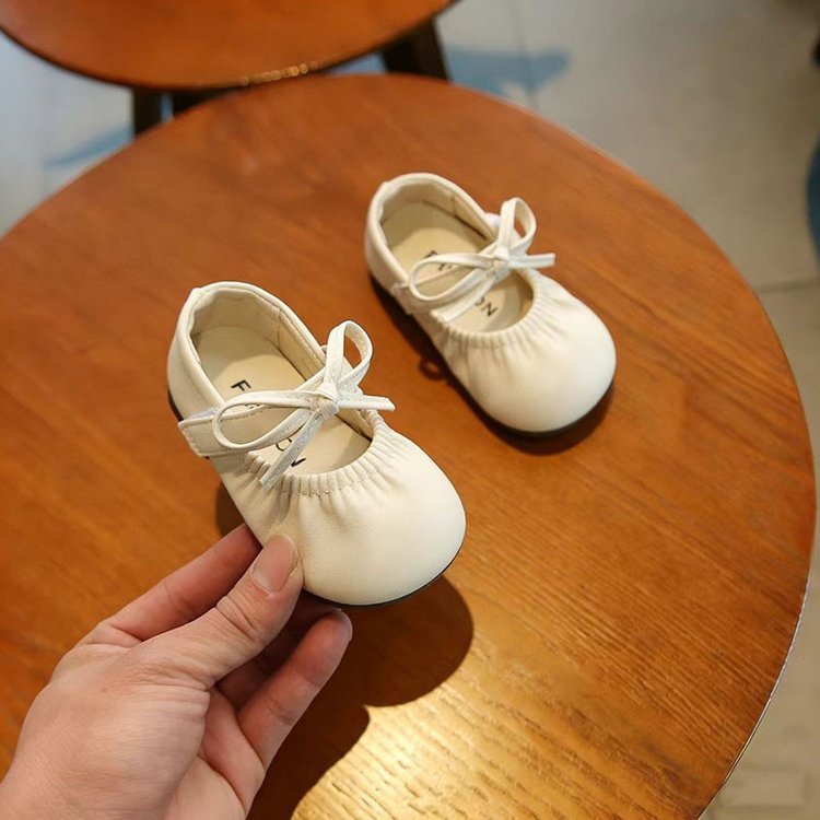 Chaussures simples pour filles