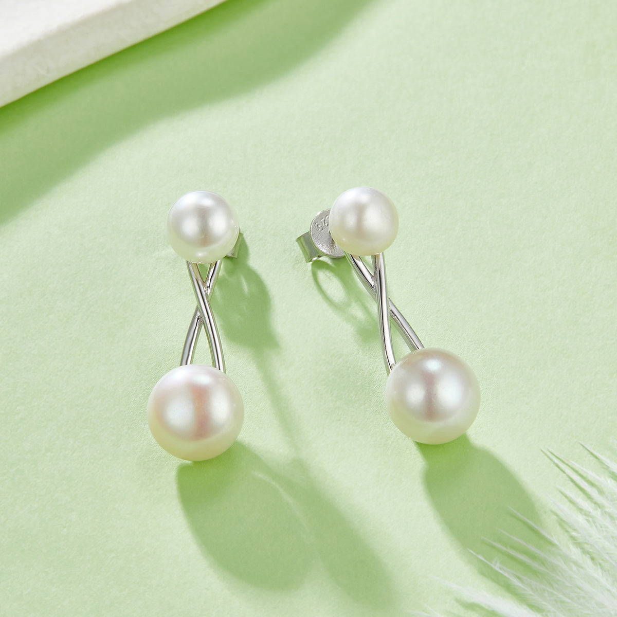 S925 Boucles d'oreilles en perles d'eau douce naturelles en argent sterling