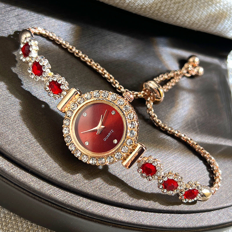 Montre Quartz à la mode avec un diamant pull-out