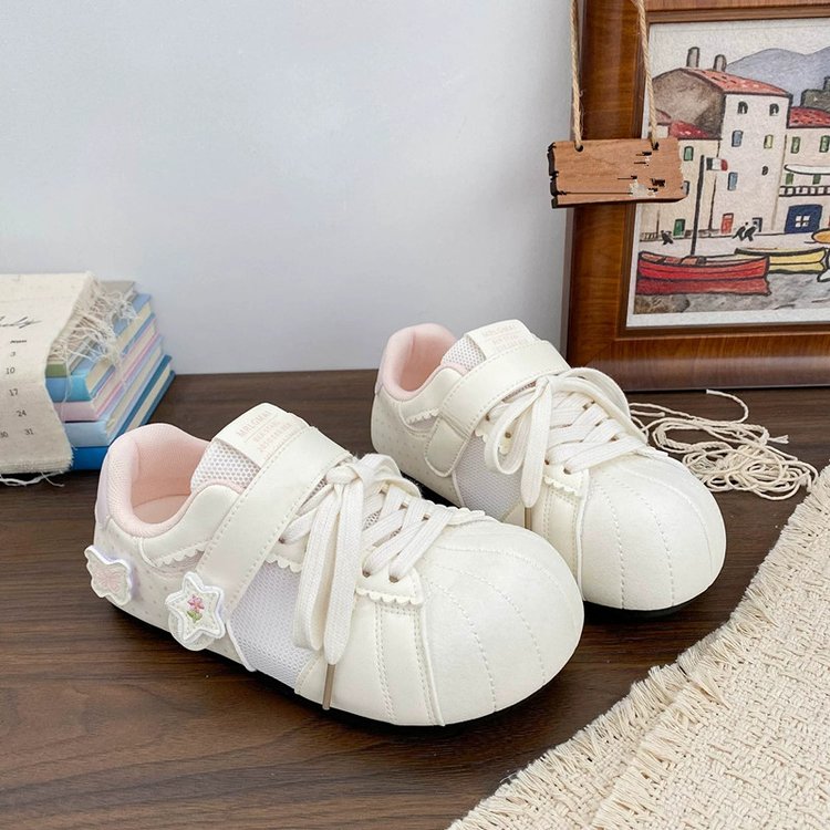 Shell Head Puff White Chaussures pour les femmes d'été respirant Mesh Panel Chaussures Versatile et L