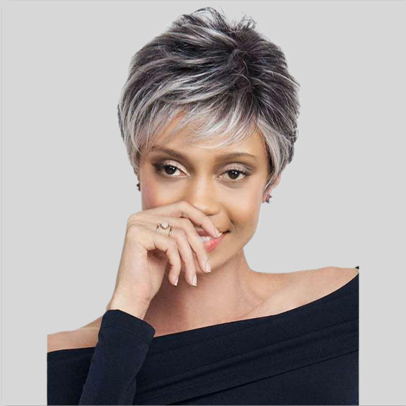 Fashionnable Gradient Gris-Blanc Perruque courte bouclée femme avec partie latérale faite à partir de haute température