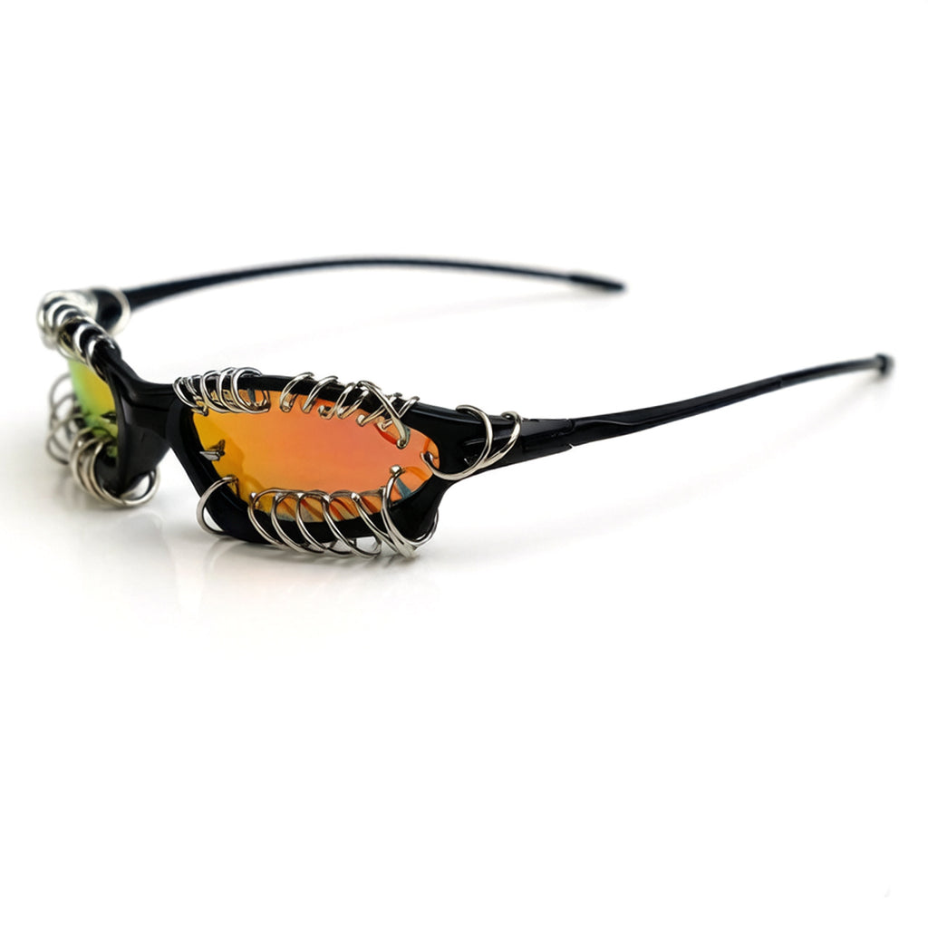 Lunettes de soleil circum-épiquées de style utilitaire avec un cadre étroit et une protection UV