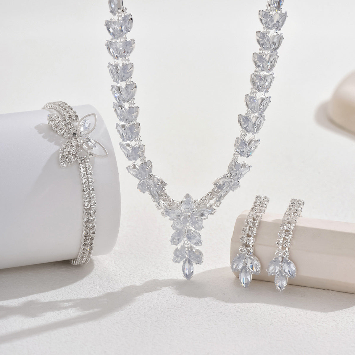 Boucles d'oreilles sucrées et haut de gamme de la fleur de blé
