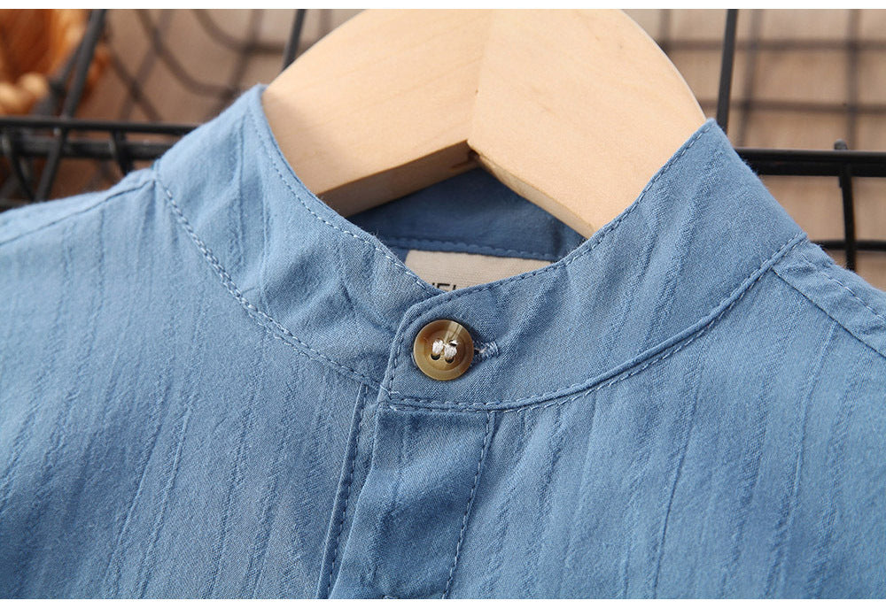 Simplicité d'été de garçon Chemise en couleur solide manches courtes