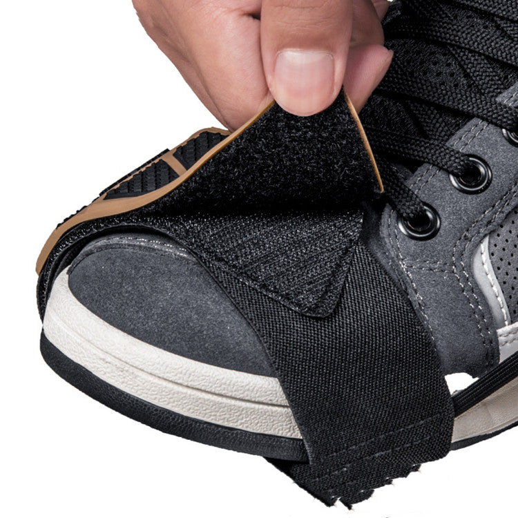 Couverture de l'équipement de moto Chaussures d'équitation antidérapantes caoutchouc élargi et résistant à l'usure