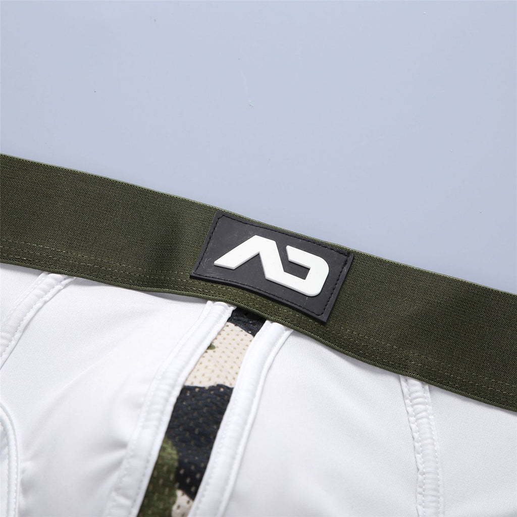 Lait pour hommes Soie Basse Taille Élastique Sac en trois dimensions Slip confortable