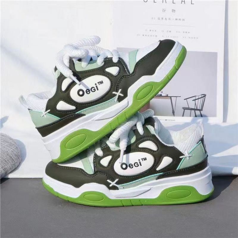 Sneakers du bas du talon moyen de Muffin ronde mode pour les femmes