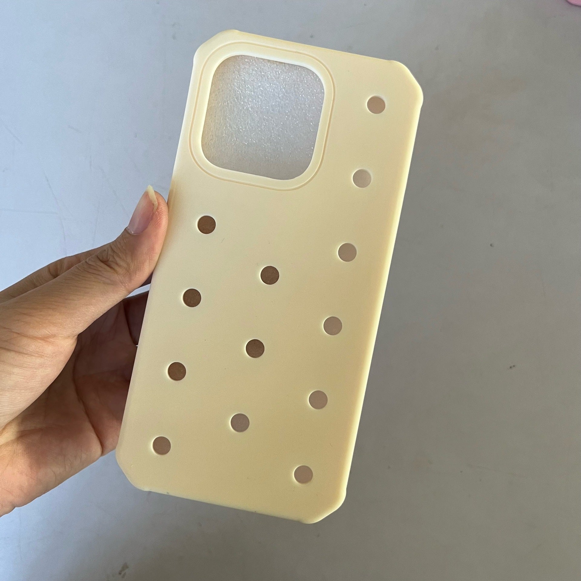 Étui téléphone en silicone avec un modèle bricolage de boucle de chaussures
