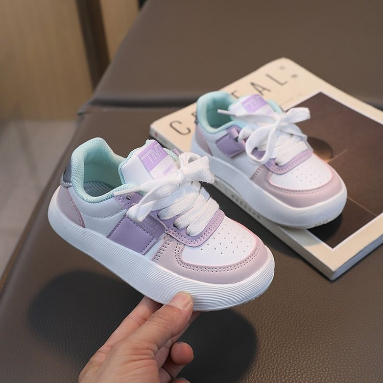 Printemps Coréen Classique Blanc Sneakers Magic Tape Enfants Casual Board Chaussures Respirant Non-sli