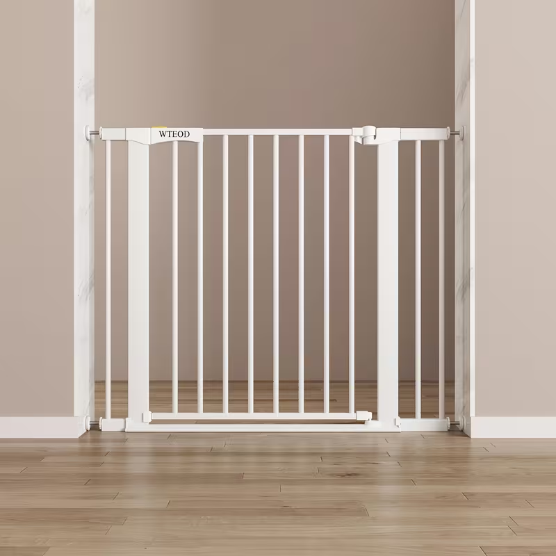 Installation sans effort et passage pratique La porte bébé et chien avec fermeture automatique Featu