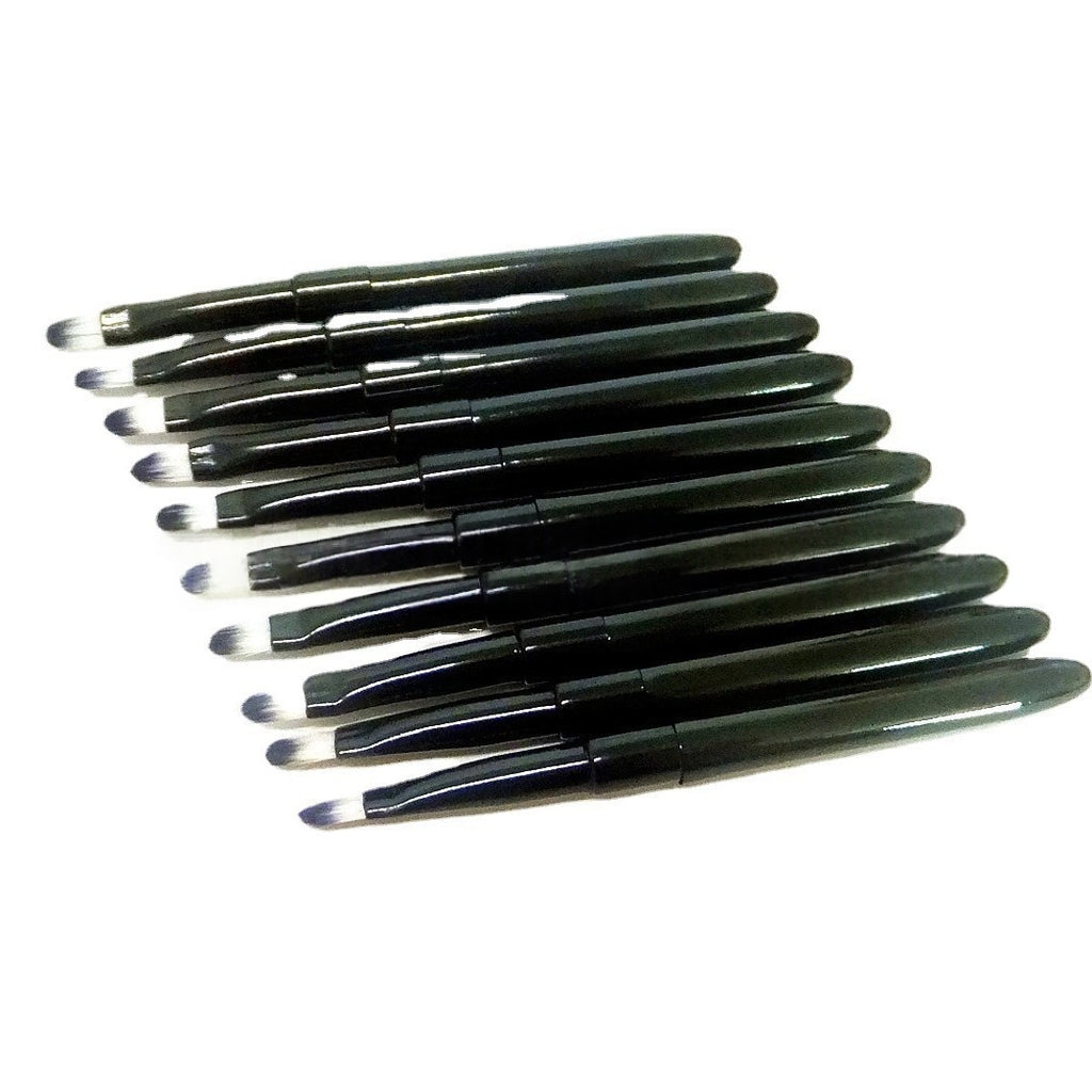 Brosse portable à lèvres et eyeliner avec un bouchon