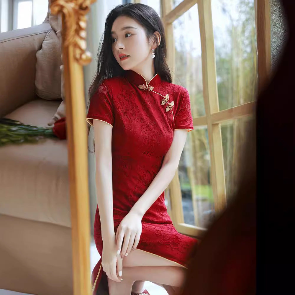 Élégant, haut de gamme longue fiançailles et robe de mariée pour les femmes