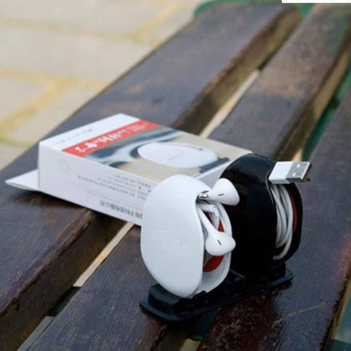 Automatic Retracting Data Charging Cable Storage Box