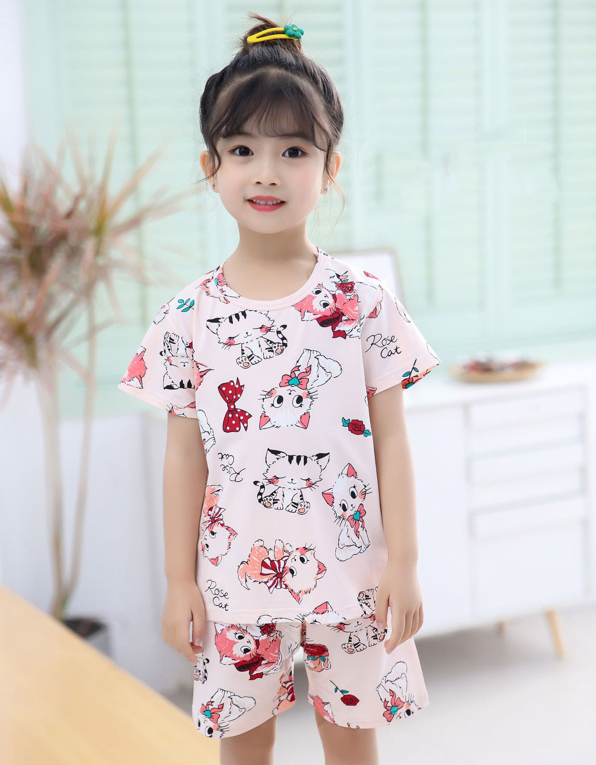 Version coréenne des vêtements et pyjamas pour enfants