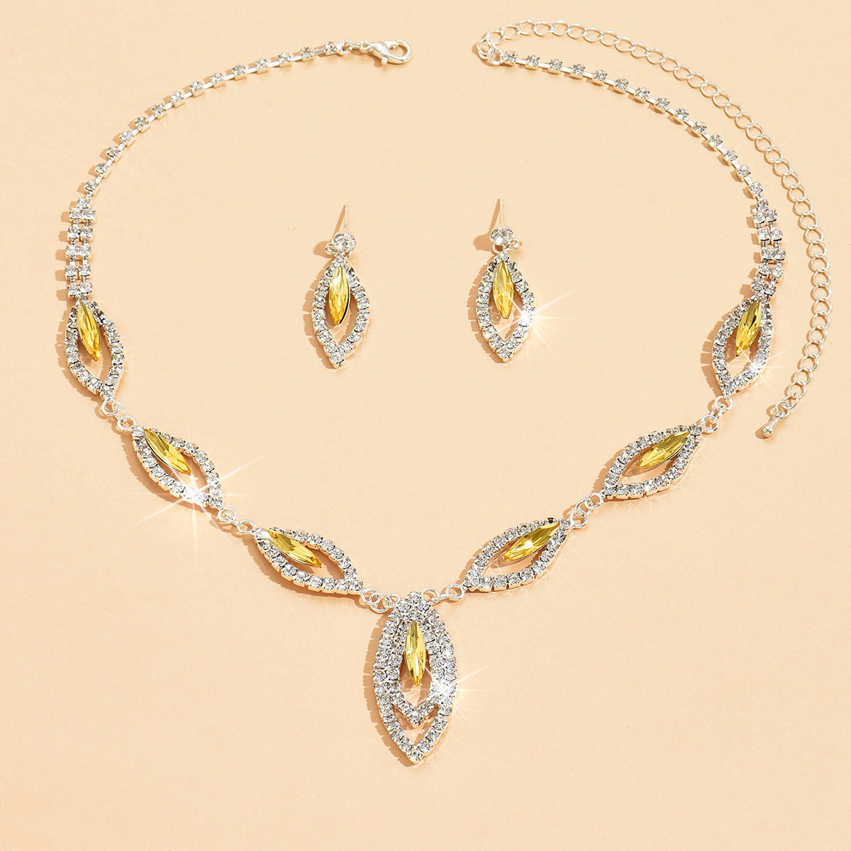 Style Collier et boucle d'oreille de la goutte d'eau Hollow-Out