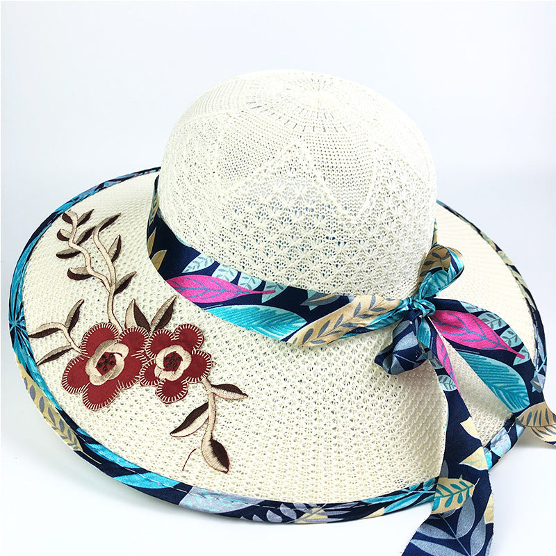 Chapeau de soleil d'été pour la protection de la plage