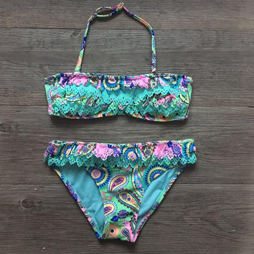 Maillot de bain bikini pour enfants Multicouche Ruffle Bikini Port de fille