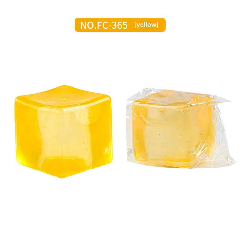 Petit bal fidget carré pour le soulagement du stress