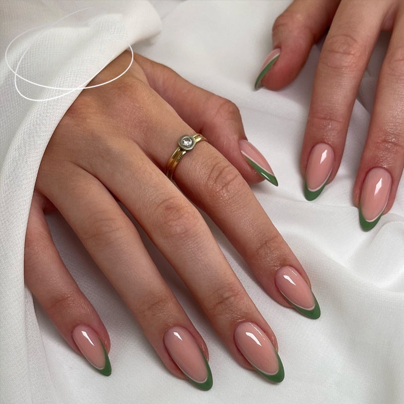 Astuce d'ongle terminée Wearable Court Square