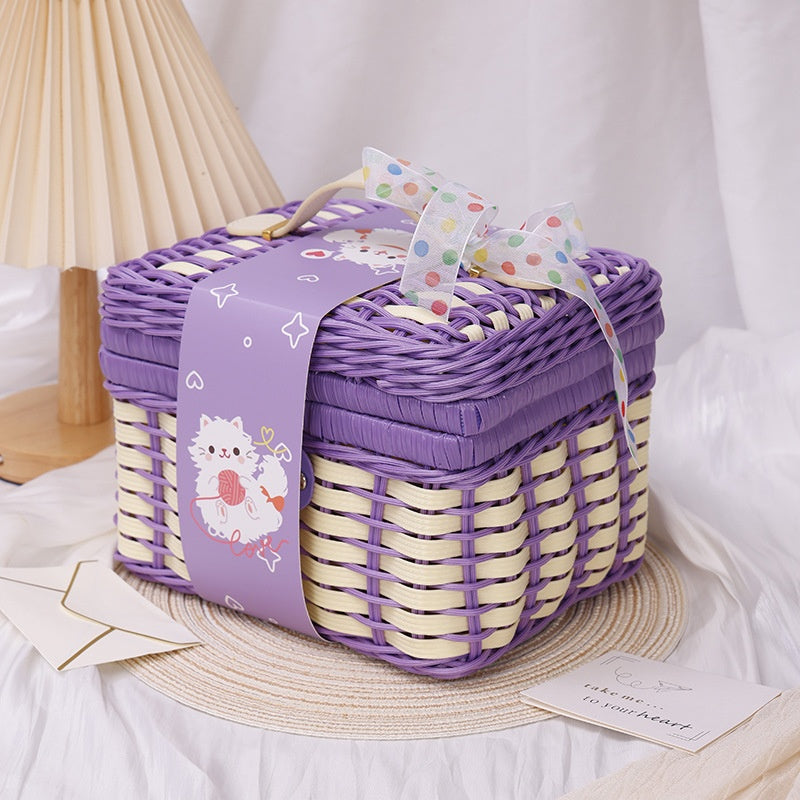 Paille rectangulaire et panier tissé en cuir