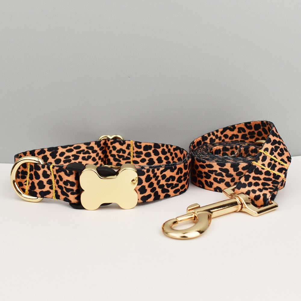 Style ethnique Webbing Bone Buckle imprimé collier pour animaux de compagnie