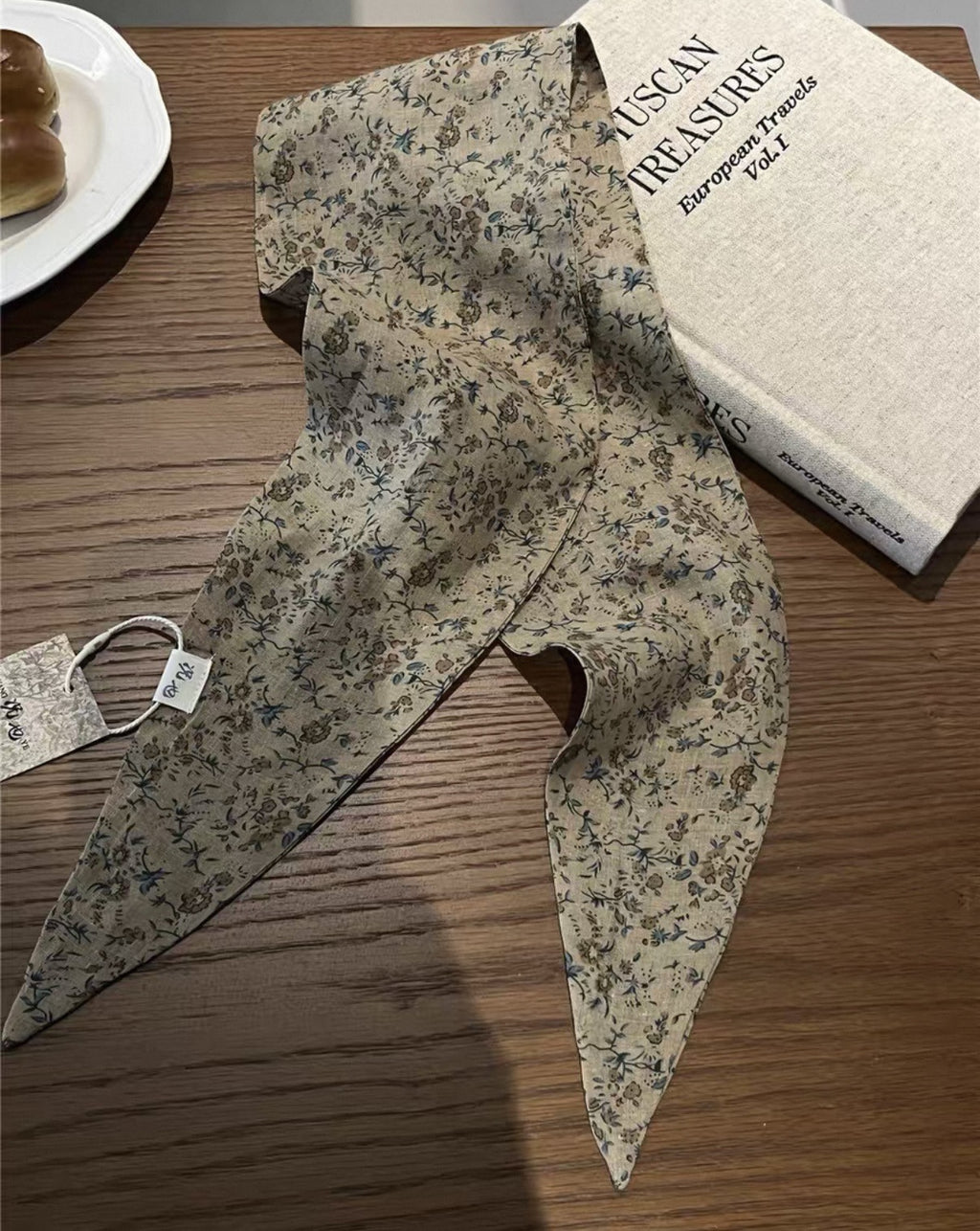 Écharpe de cou de style vintage chic polyvalente