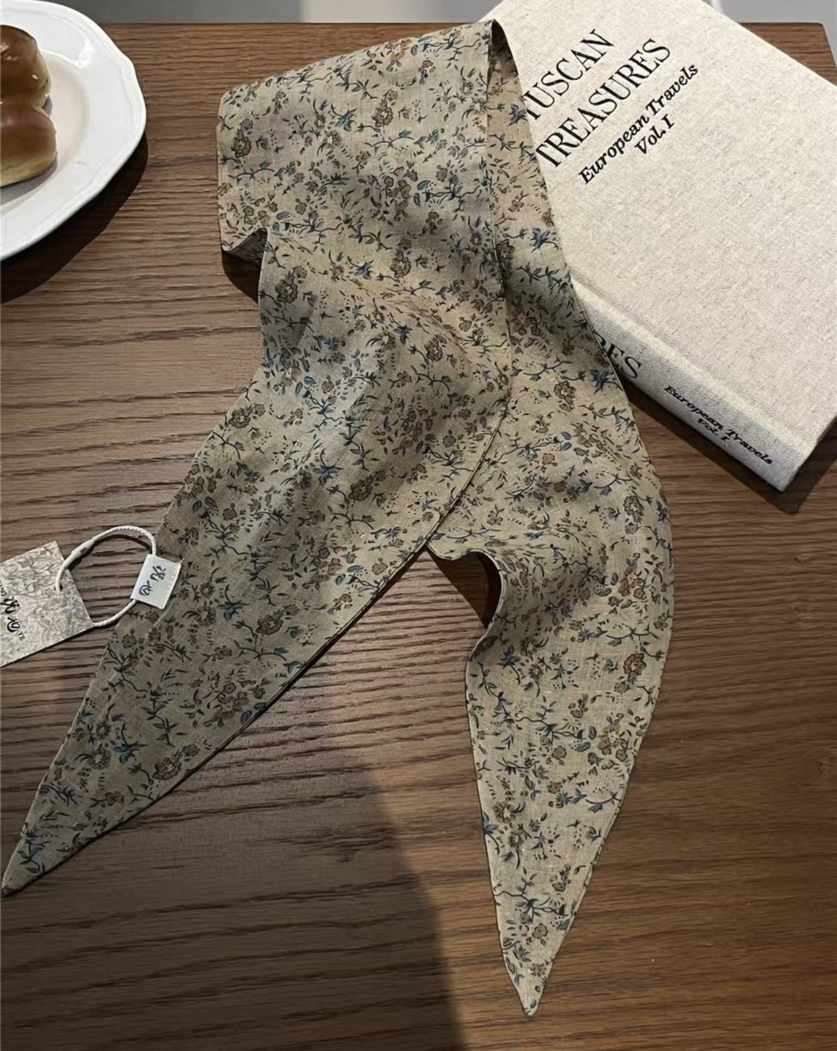 Écharpe de cou de style vintage chic polyvalente