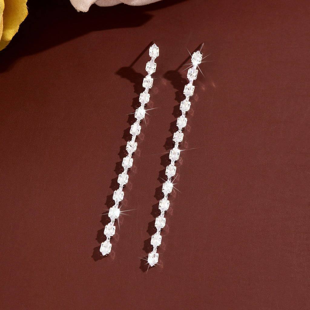 Boucles d'oreilles longues verticales Baguette CZ