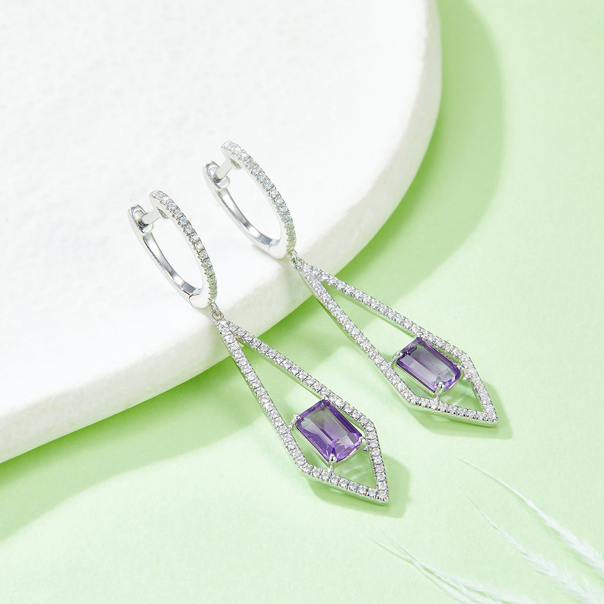 S925 Boucles d'oreilles en argent sterling Dangle 6x4mm Améthyste naturel