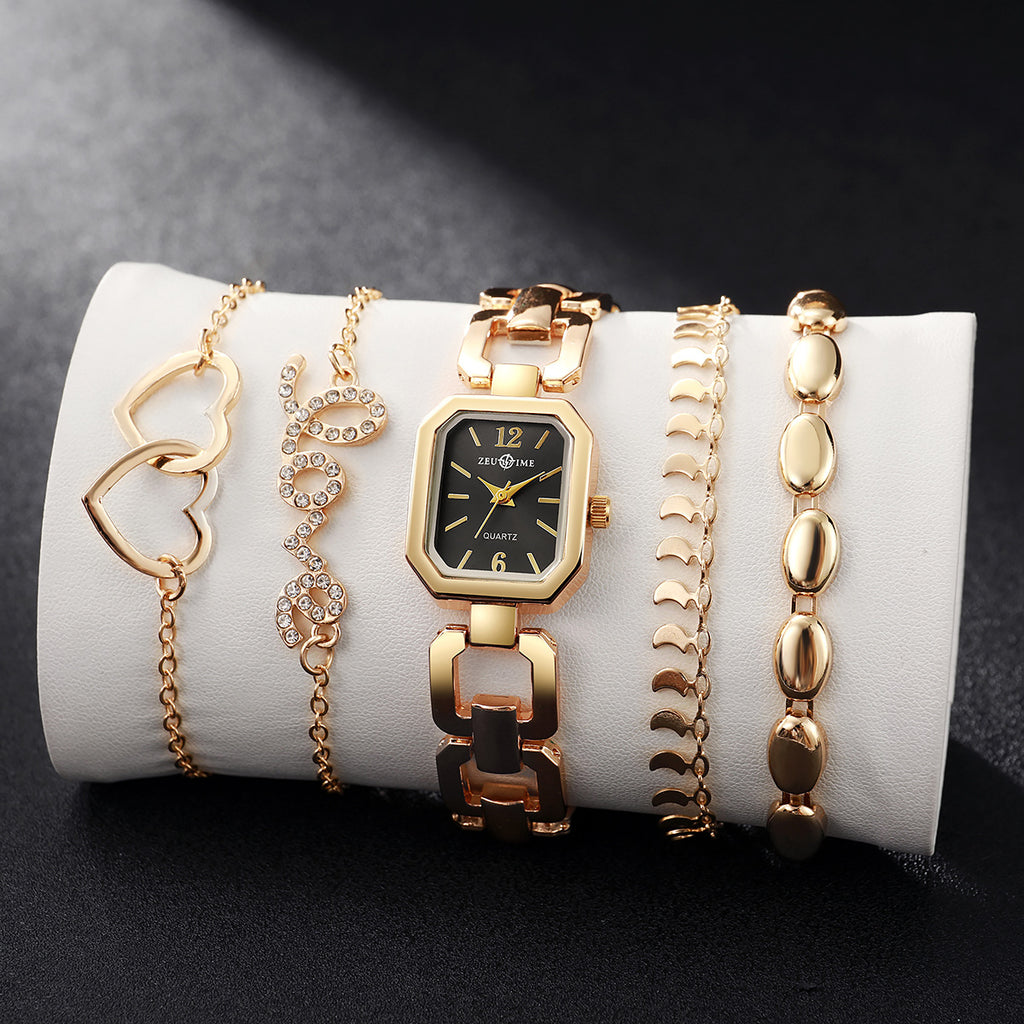 Sleek, Versatile montre femme carrée bracelet en forme de coeur