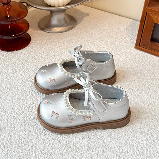 Chaussures en cuir pour enfants