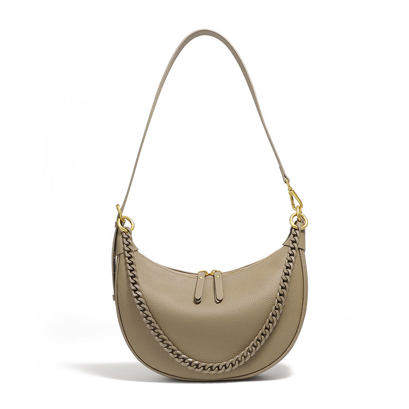 Sac d'épaule à la mode avec une chaîne de luxe adaptée à l'usure du corps