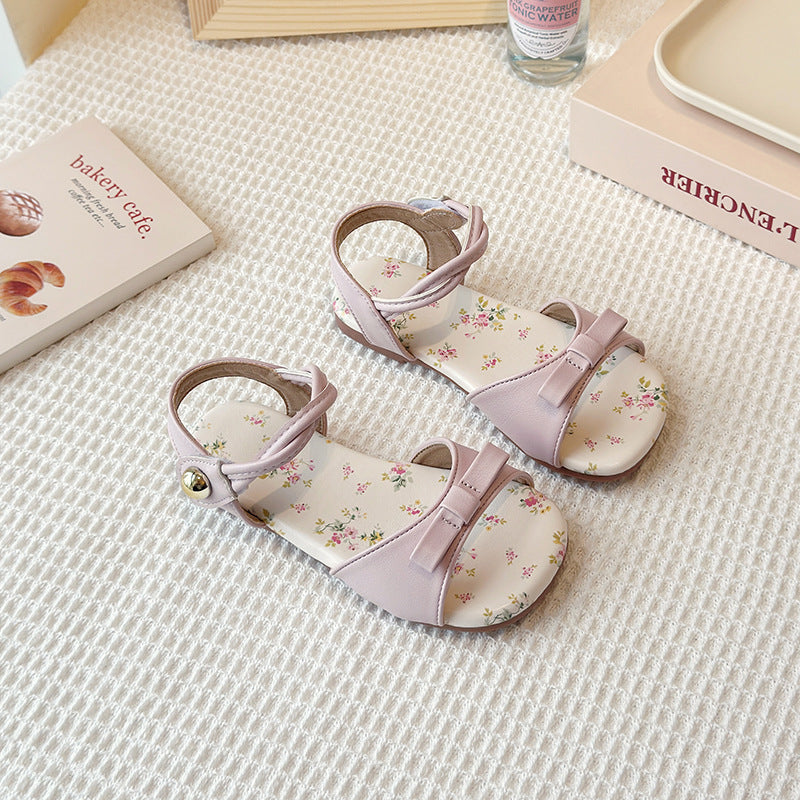 Chaussures de princesse de style coréen d'été avec un arc et une sangle sur le pied