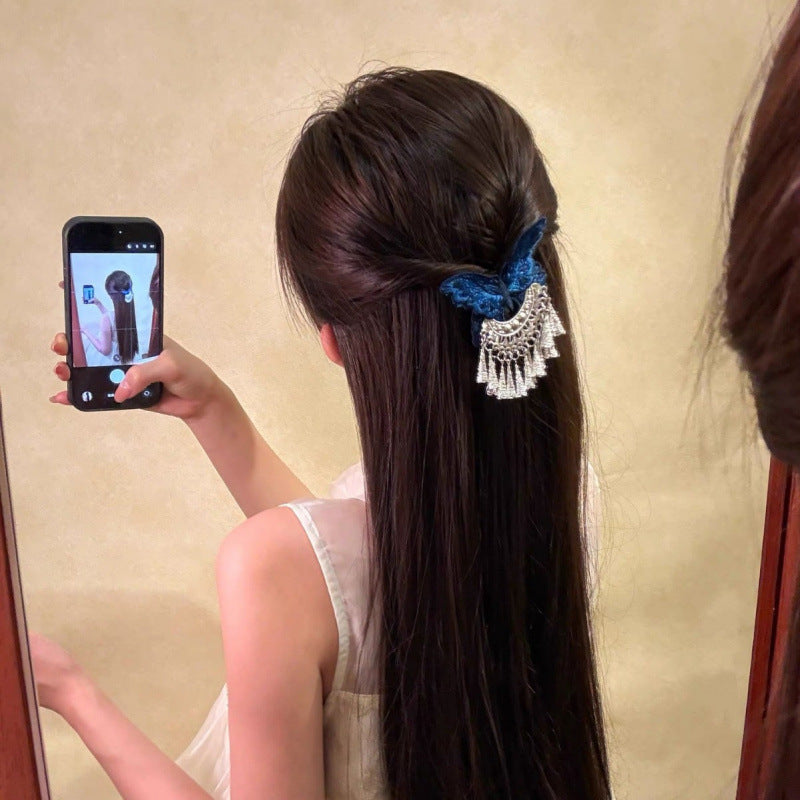 Vintage bleu papillon-brodé argent-bell coupe cheveux