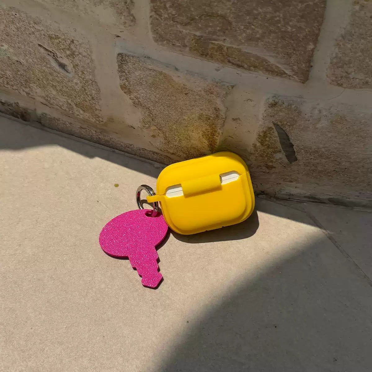Boîtier d'écouteur en silicone liquide couleur Candy renforcé par la dopamine
