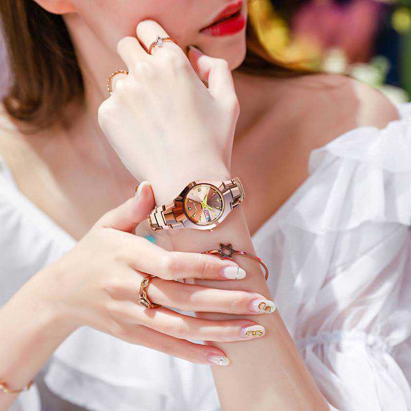 Femmes Versatile Imperméable Montre Quartz Niche-Style avec Calendrier