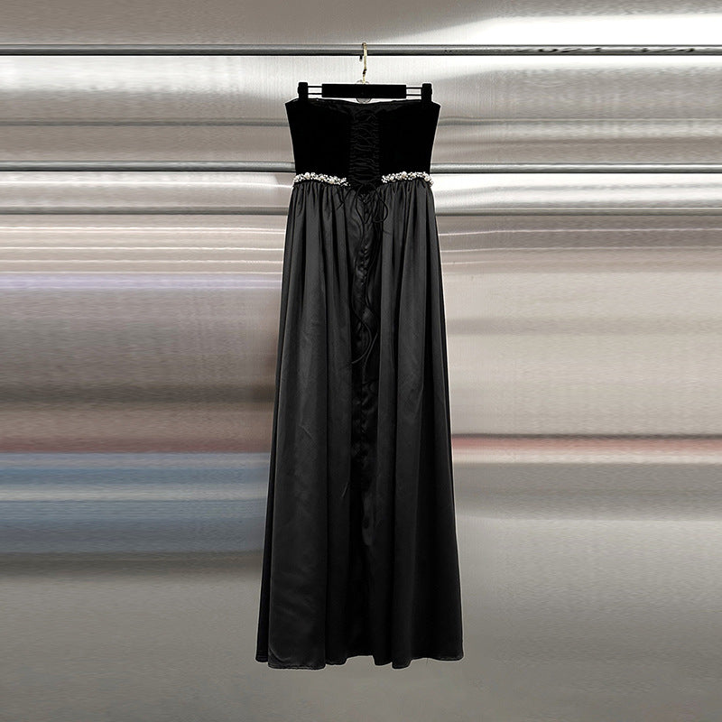 Designer une robe Maxi sans sangle pour les femmes