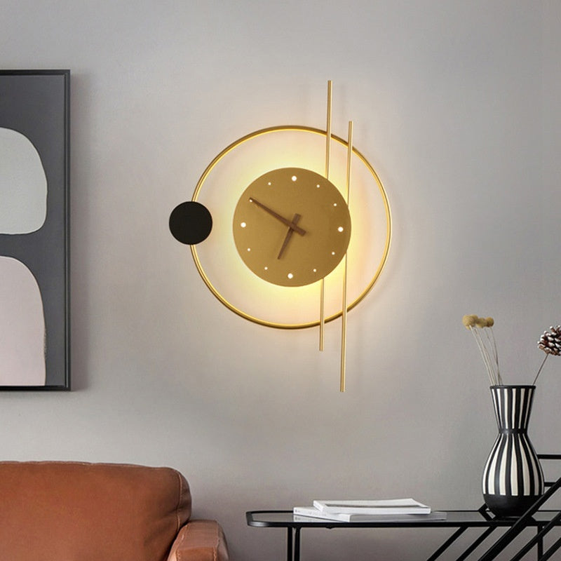 Lampe de mur de l'horloge simple vraie horloge