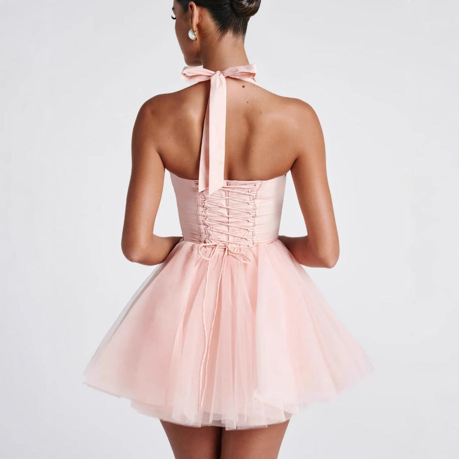 Robe de dentelle pour les femmes