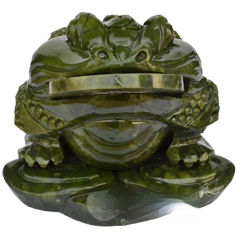 Bijoux de crapaud doré de Jade Sud