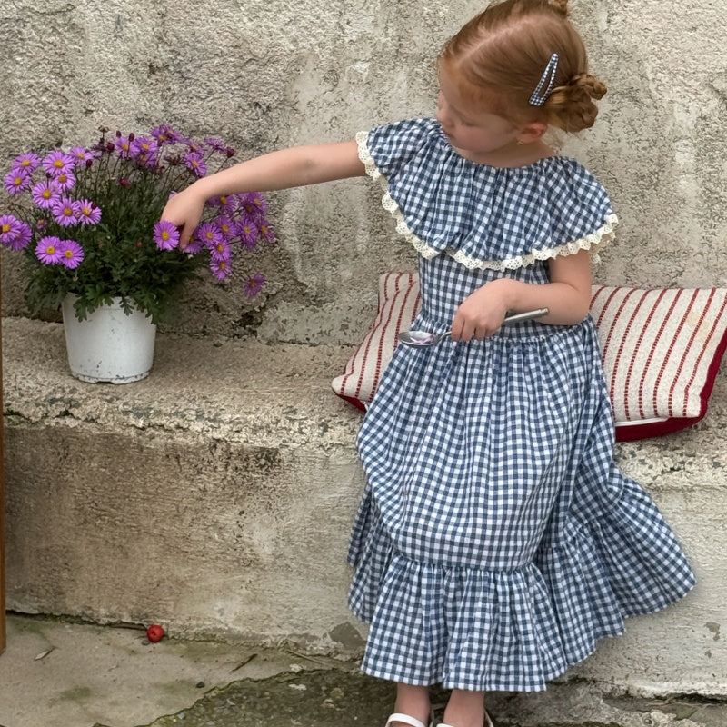 Robe de coton à cou large d'été pour filles
